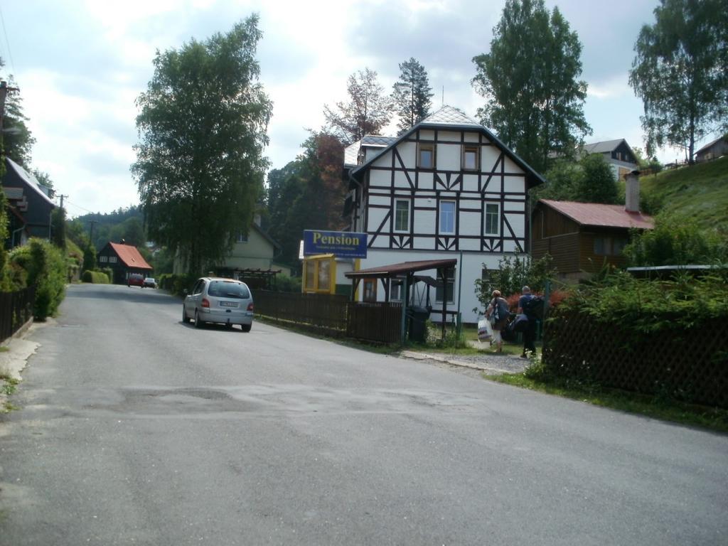 Penzion Falkenstejn Česká Kamenice Esterno foto